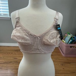 NWT Bali lace bra 40D
